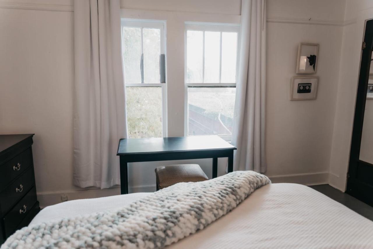 Private Room - Downtown 1Br 1Bath Lafayette Kültér fotó